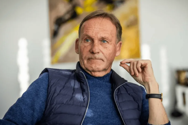 多特蒙德CEO瓦茨克:球隊陣容充實但需在經濟考量下做決策